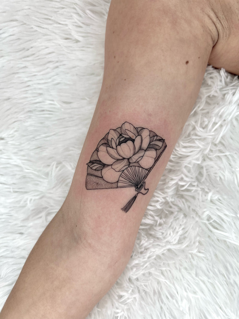 Floral tattoo